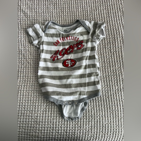 49ers Onesie Bundle (24 months) - Picture 6 of 9
